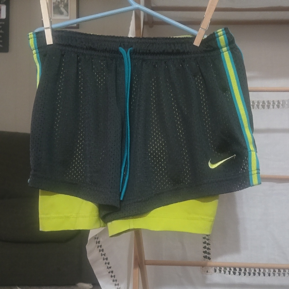 Nike Pro Women's shorts